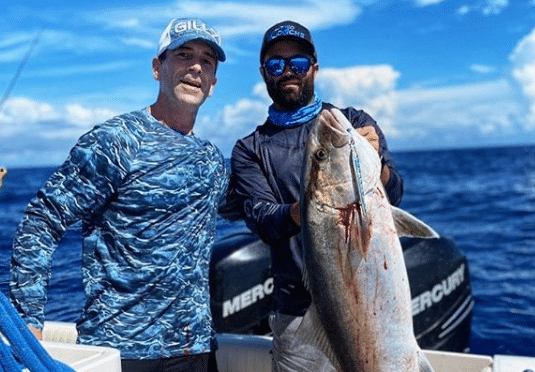 Catching A Huge Amber Jack With Two Conchs Captain John Ryan 